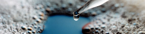 Glass eyedropper dispenses silicone antifoam