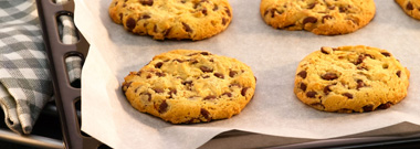 Cookies on cookie sheet