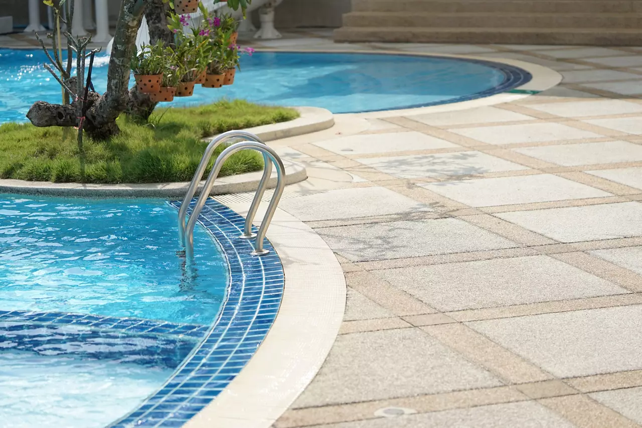Swimming pool with stair